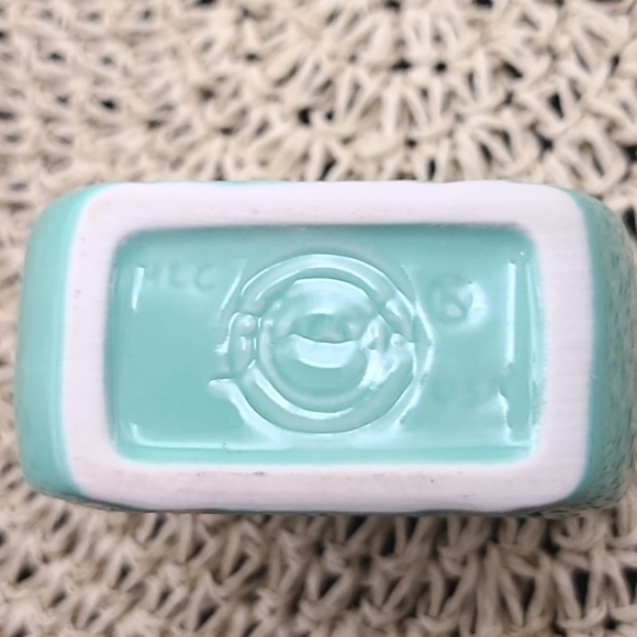 FIESTAWARE HLC Collectible Vintage Retired Sea Mist Mini Disc Pitcher - Picture 5 of 5